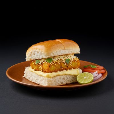 Butter Cheese Samosa Pav